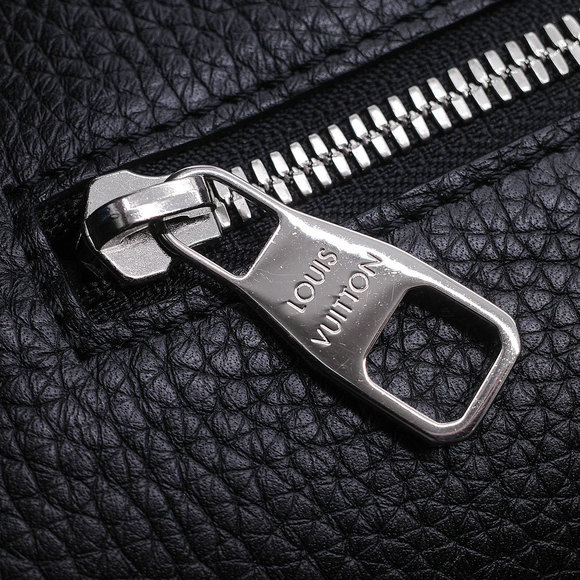 Louis Vuitton Cover Voyage Tote Bag Cuir Taurillon Black - Picture 8 of 9